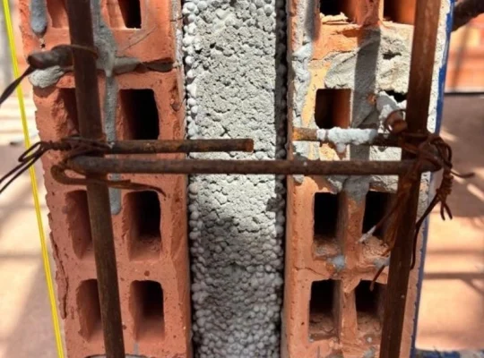 ผนังอิฐ 2 ชั้น | ก่อผนังอิฐเซรามิก 2 ชั้น อิฐเซรามิก อิฐพันปี C-Brick อิฐ มอก. อิฐแดง หลายขนาด ราคา IMG 1783