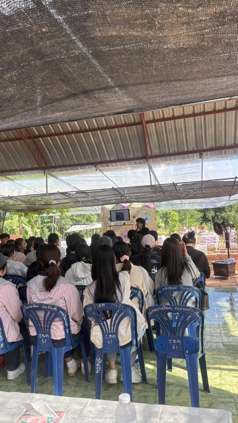 การผลิตอิฐบล็อก